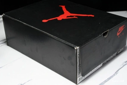 Hyperoad “Black Air Reimagined” Jordan Metallic 5 1001